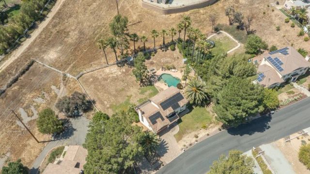 40575 Calle Fiesta, Temecula, CA 92591