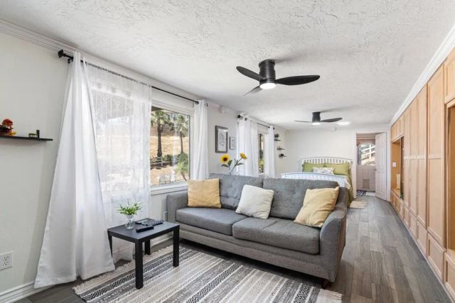 40575 Calle Fiesta, Temecula, CA 92591