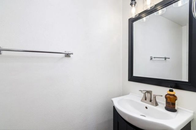 40575 Calle Fiesta, Temecula, CA 92591
