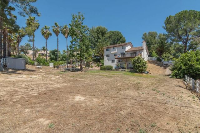 40575 Calle Fiesta, Temecula, CA 92591