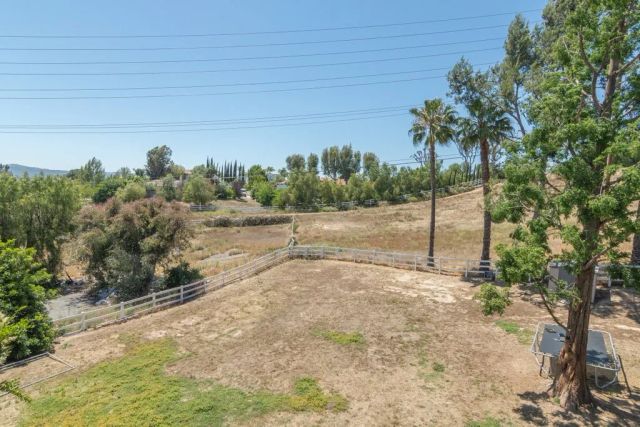 40575 Calle Fiesta, Temecula, CA 92591