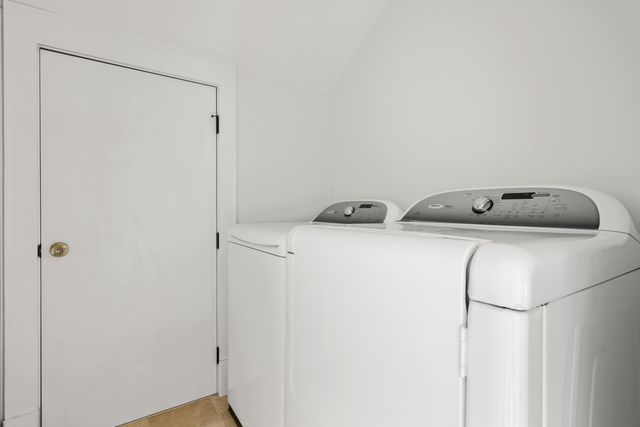 4 Senate Street, Charleston, SC 29403