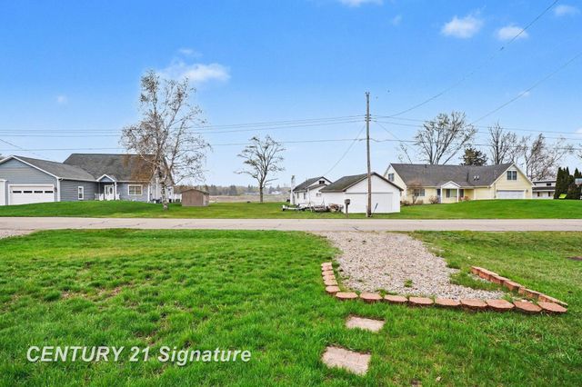 5430 S Pine Street, Billings, MI 48612