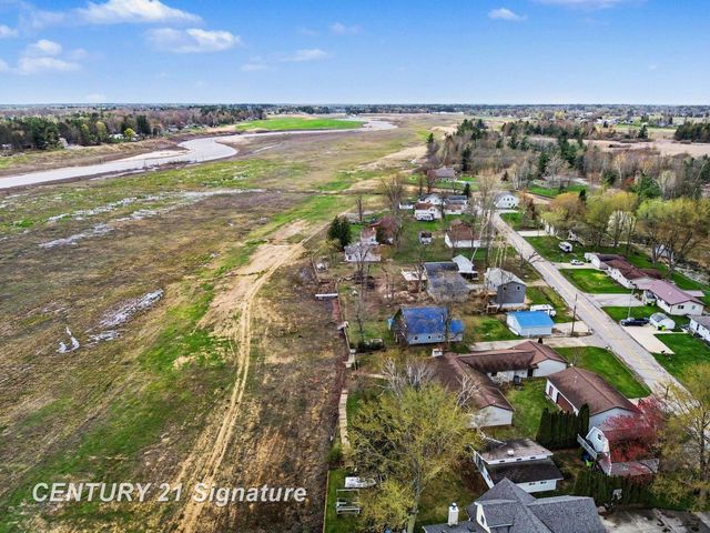 5430 S Pine Street, Billings, MI 48612