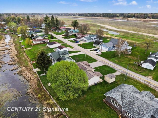5430 S Pine Street, Billings, MI 48612