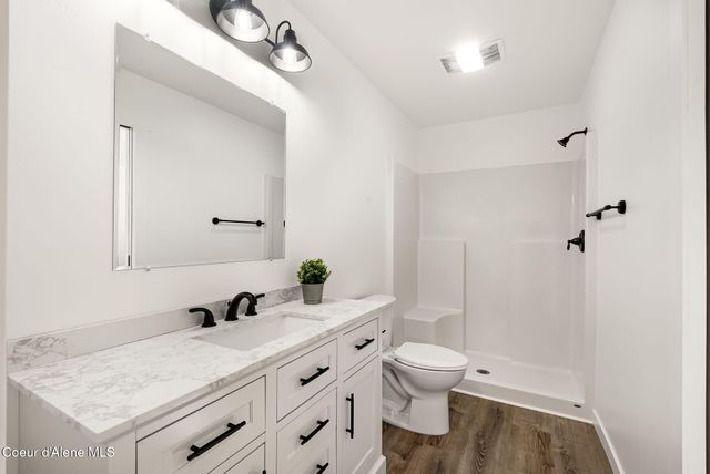 375 Jasper Loop, Ponderay, ID 83852