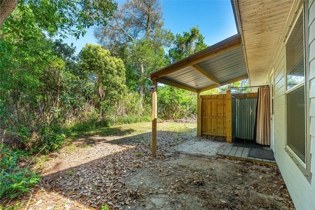 240 NEWCOMB STREET, New Smyrna Beach, FL 32168