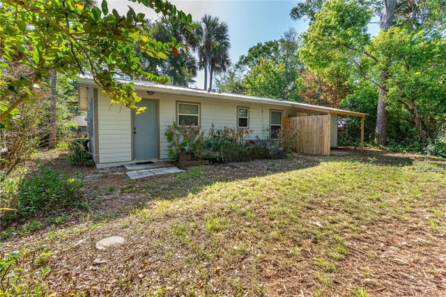 240 NEWCOMB STREET, New Smyrna Beach, FL 32168