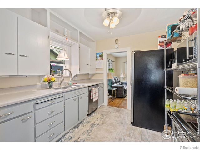 5 S Greeley Avenue, Johnstown, CO 80534