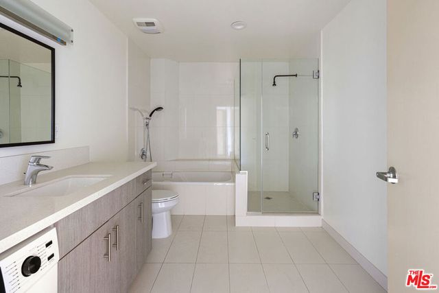825 E 4th Street 503, Los Angeles, CA 90013