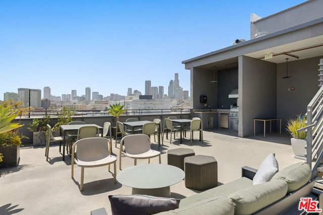 825 E 4th Street 503, Los Angeles, CA 90013