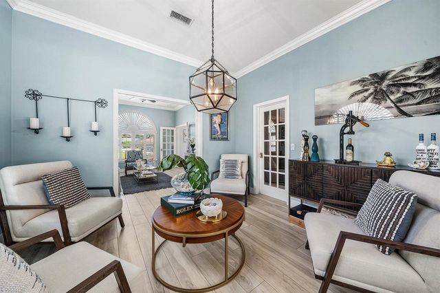 208 Longshore Drive, Jupiter, FL 33458