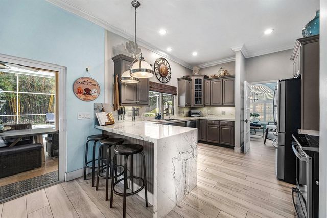 208 Longshore Drive, Jupiter, FL 33458