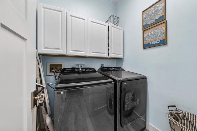 208 Longshore Drive, Jupiter, FL 33458