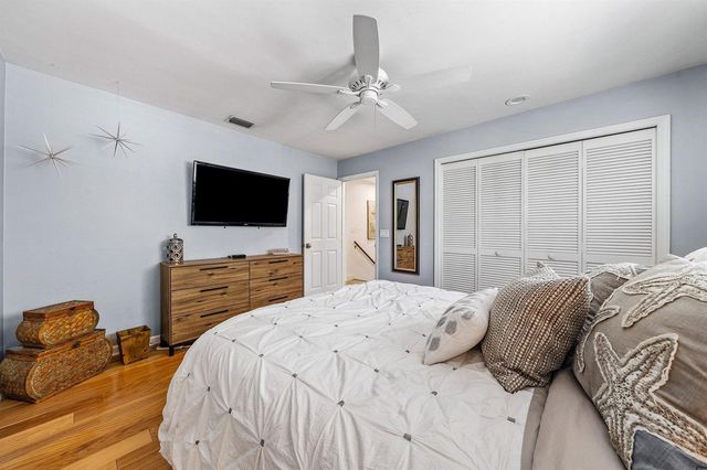 208 Longshore Drive, Jupiter, FL 33458