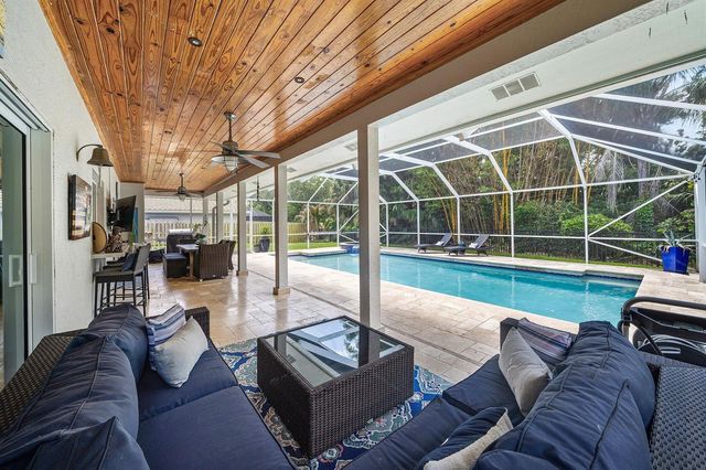 208 Longshore Drive, Jupiter, FL 33458