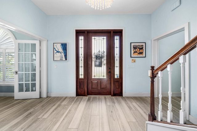 208 Longshore Drive, Jupiter, FL 33458