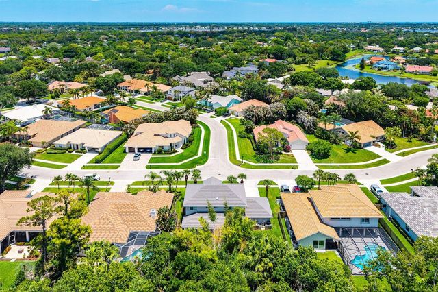 208 Longshore Drive, Jupiter, FL 33458