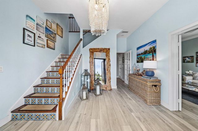 208 Longshore Drive, Jupiter, FL 33458
