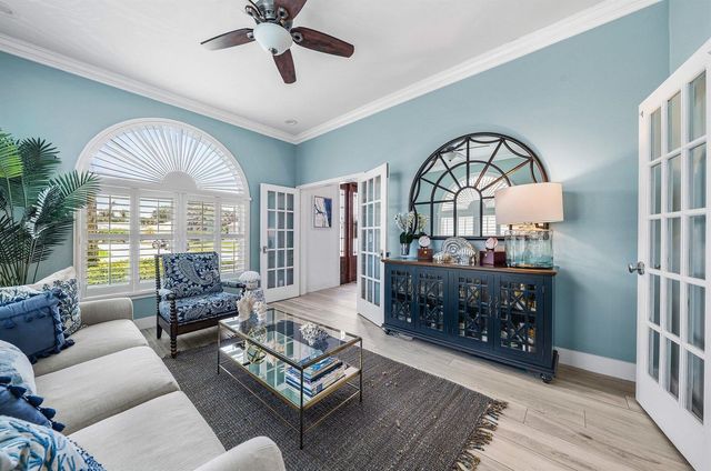 208 Longshore Drive, Jupiter, FL 33458
