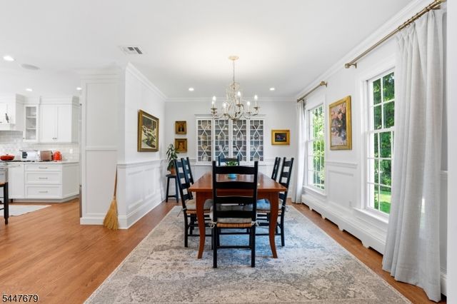 11 Briarwood Ct, Woodcliff Lake Boro, NJ 07677