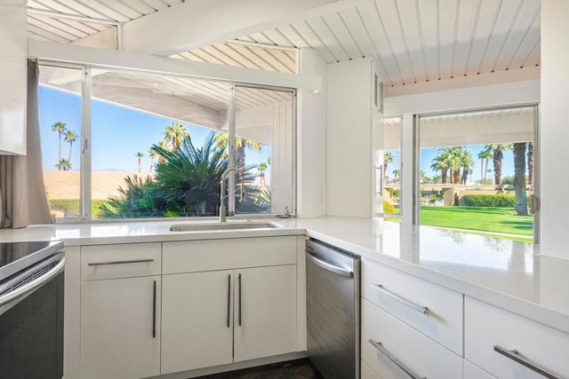 152 Sandpiper Street, Palm Desert, CA 92260