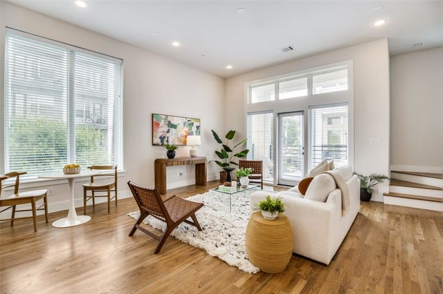 1719 Caddo Street 101, Dallas, TX 75204