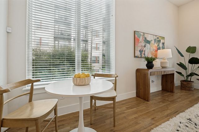 1719 Caddo Street 101, Dallas, TX 75204