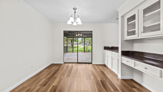 175 Old Bridge Lake, Houston, TX 77069