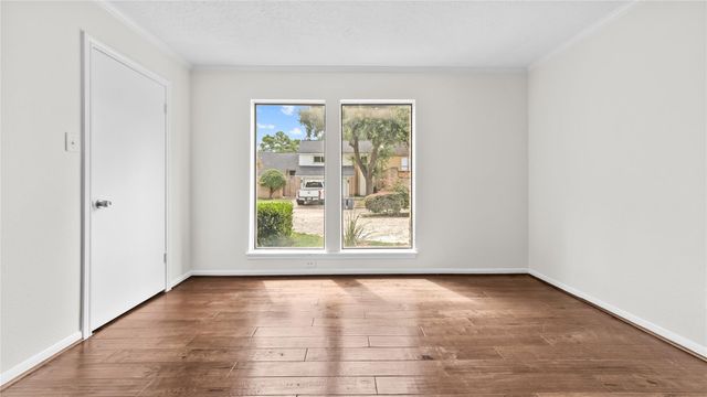 175 Old Bridge Lake, Houston, TX 77069