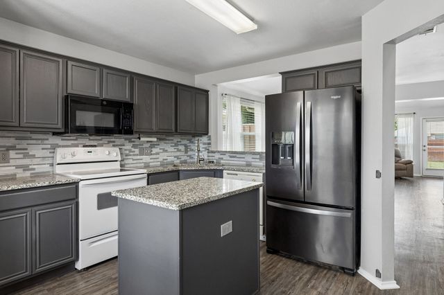 309 Lake Texoma Drive, Wylie, TX 75098