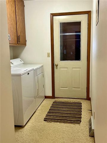 1439 E Maple Avenue, Barron, WI 54812