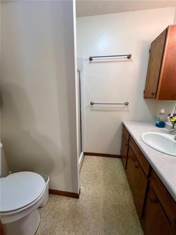 1439 E Maple Avenue, Barron, WI 54812