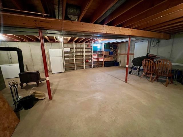 1439 E Maple Avenue, Barron, WI 54812