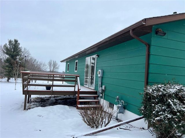 1439 E Maple Avenue, Barron, WI 54812