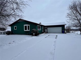 1439 E Maple Avenue, Barron, WI 54812