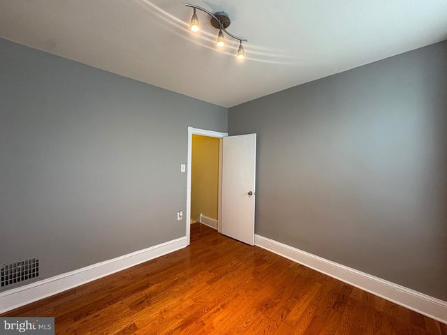 2251 S HEMBERGER ST, Philadelphia, PA 19145