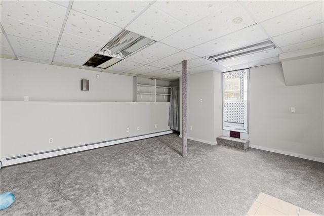 81 Allen Avenue, Warwick, RI 02889