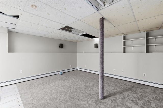81 Allen Avenue, Warwick, RI 02889