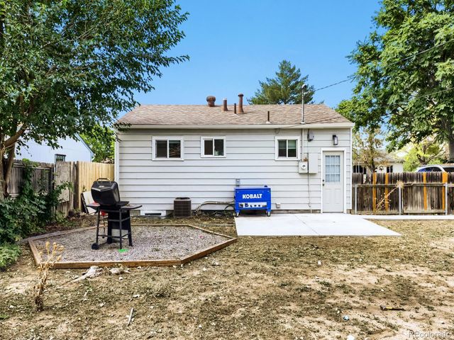 7930 Niagara Street, Commerce City, CO 80022
