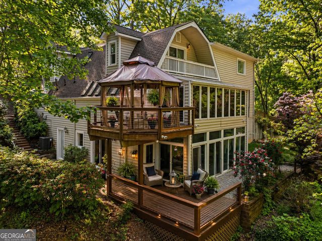 2690 Pass Circle, Gainesville, GA 30506