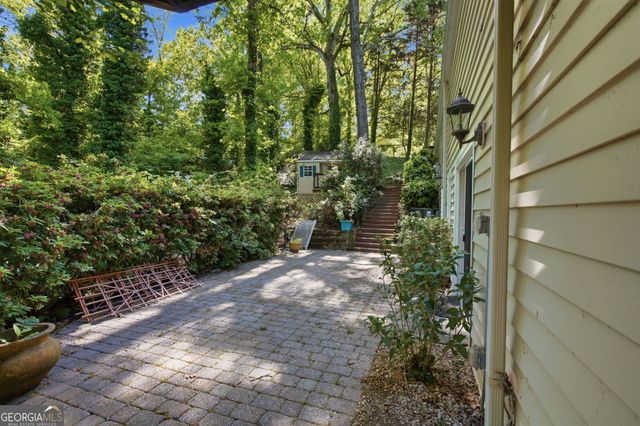 2690 Pass Circle, Gainesville, GA 30506