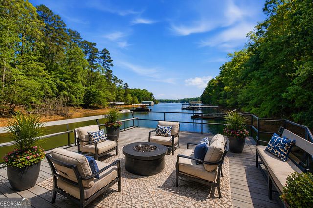 2690 Pass Circle, Gainesville, GA 30506