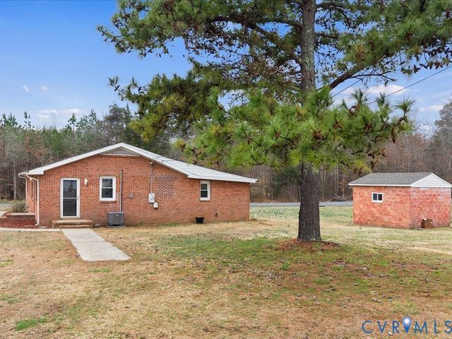 1979 Cumberland Rd, Cumberland, VA 23901