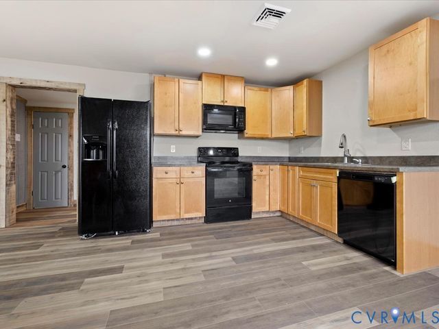 1979 Cumberland Rd, Cumberland, VA 23901