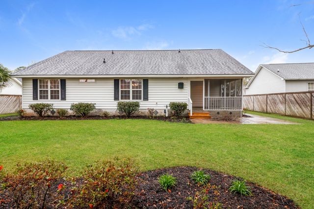 1351 Winterberry Avenue, Goose Creek, SC 29445