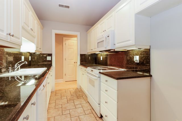 1351 Winterberry Avenue, Goose Creek, SC 29445