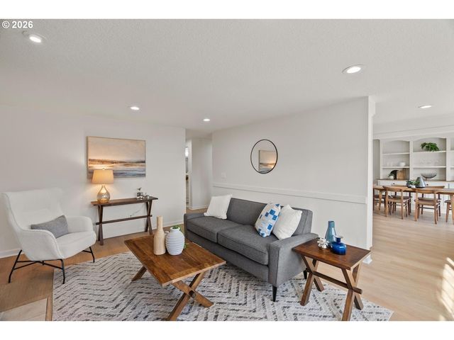 17040 Sw OAK St, Beaverton, OR 97007