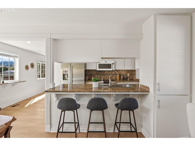 17040 Sw OAK St, Beaverton, OR 97007