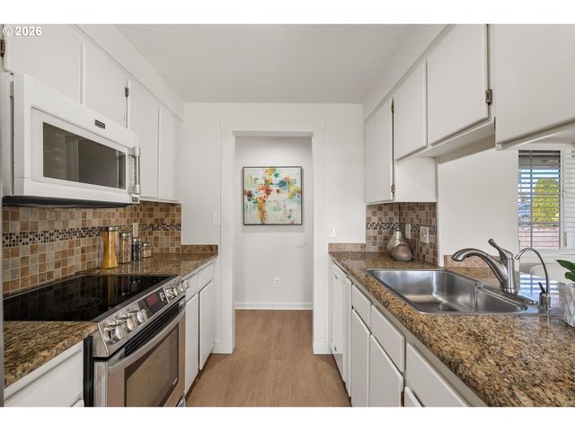 17040 Sw OAK St, Beaverton, OR 97007